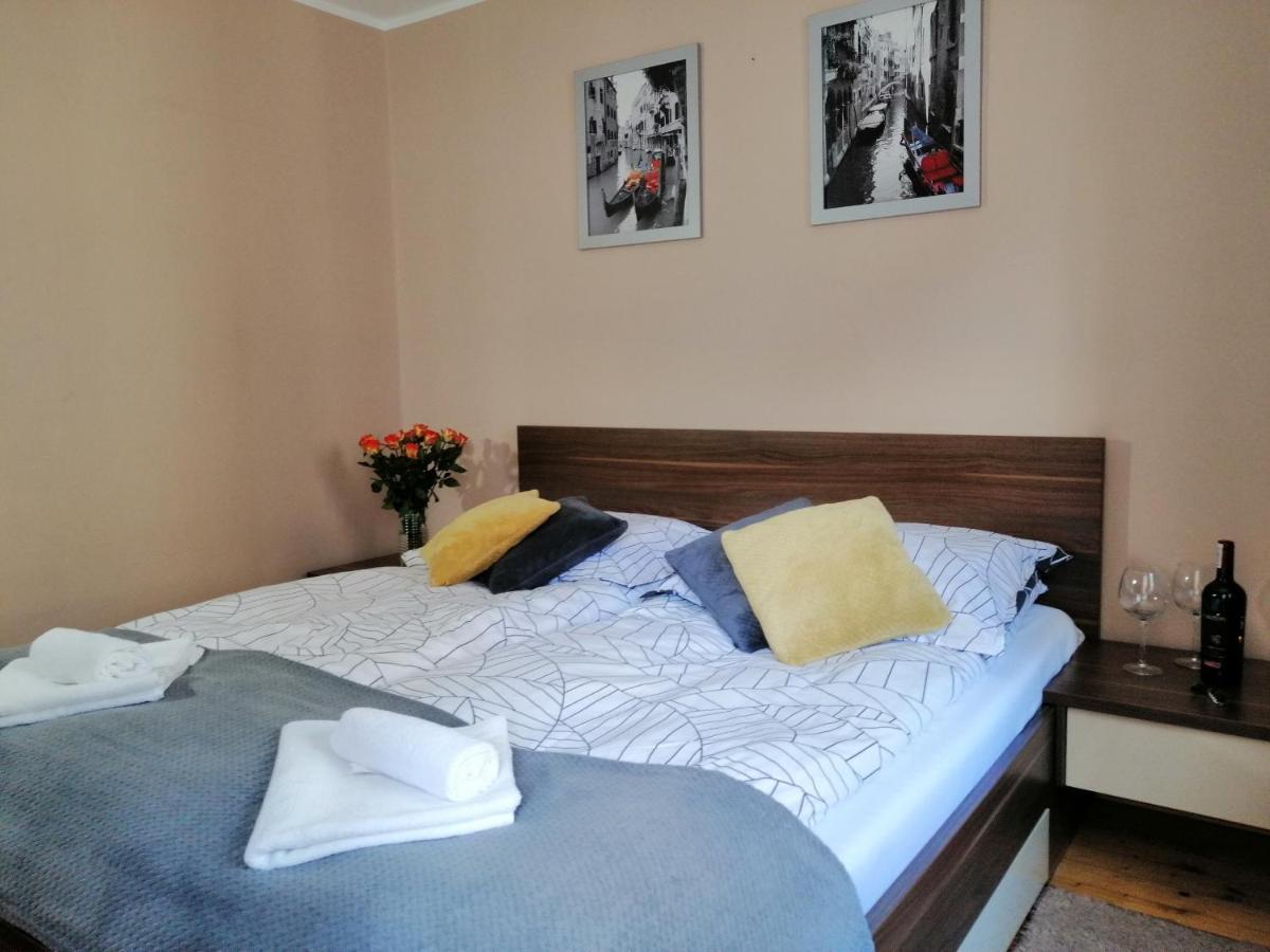 Cicha Przystan Apartament Starowka Apartment Kolobrzeg Exterior photo